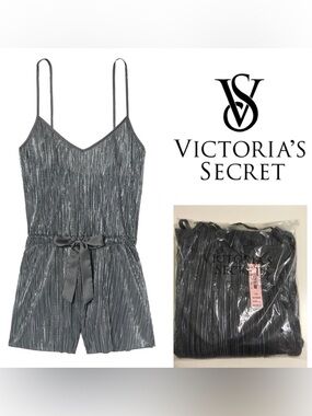 🆕VICTORIA’S SECRET - M/L - NWT - GREY METALLIC SHINE PLEAT SLEEP ROMPER / SLIP